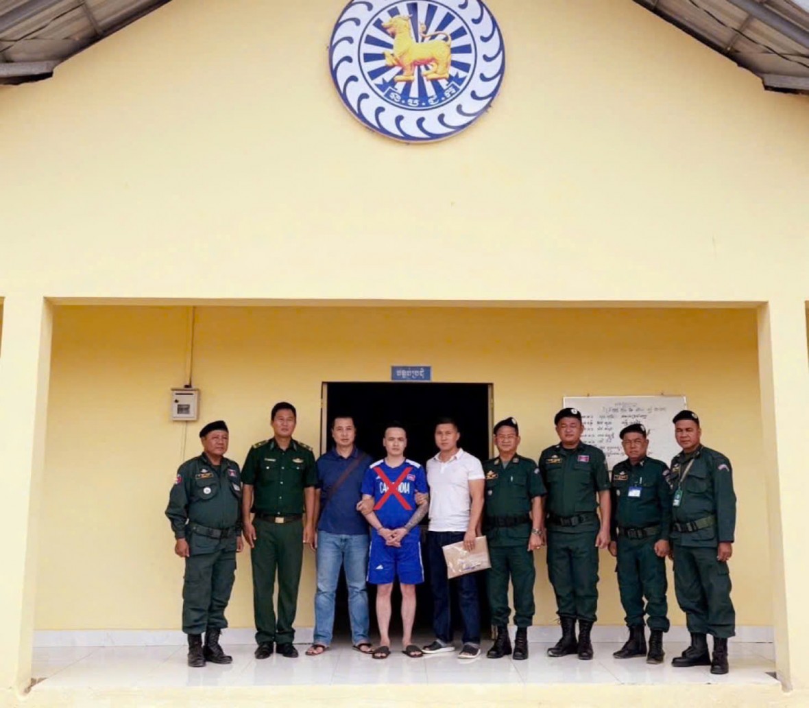 Bắt đối tượng cầm đầu băng nhóm lừa đảo chuyên giả danh cán bộ tại Campuchia