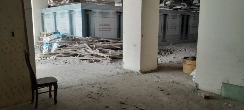 Xuất hiện đối tượng cản trở Trung tâm thương mại Chợ Mơ đi vào hoạt động Xuất hiện đối tượng cản trở Trung tâm thương mại Chợ Mơ đi vào hoạt động