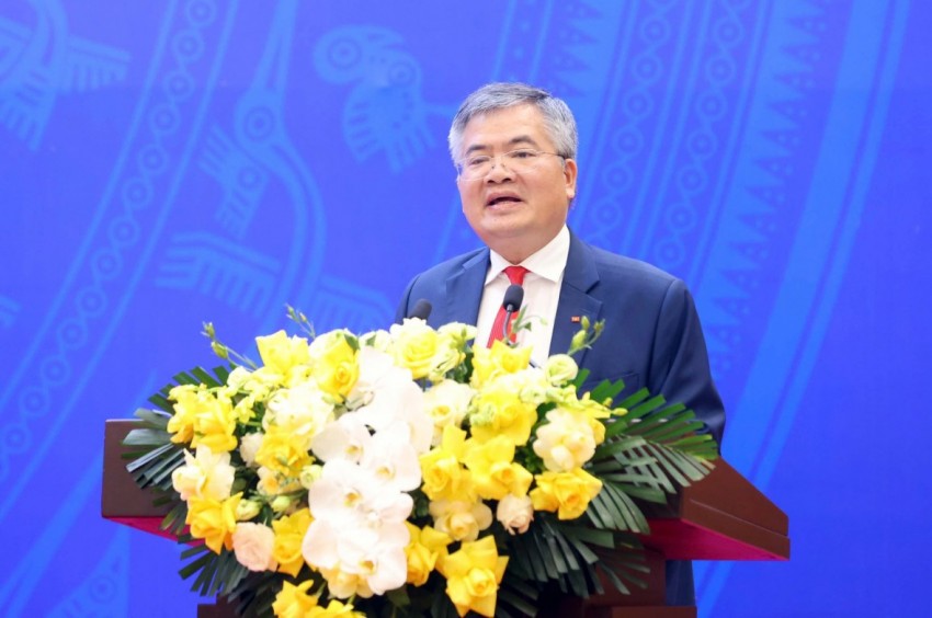 Phó Chủ nhiệm Văn phòng Chủ tịch nước Cấn Đình Tài phát biểu - Ảnh VGP