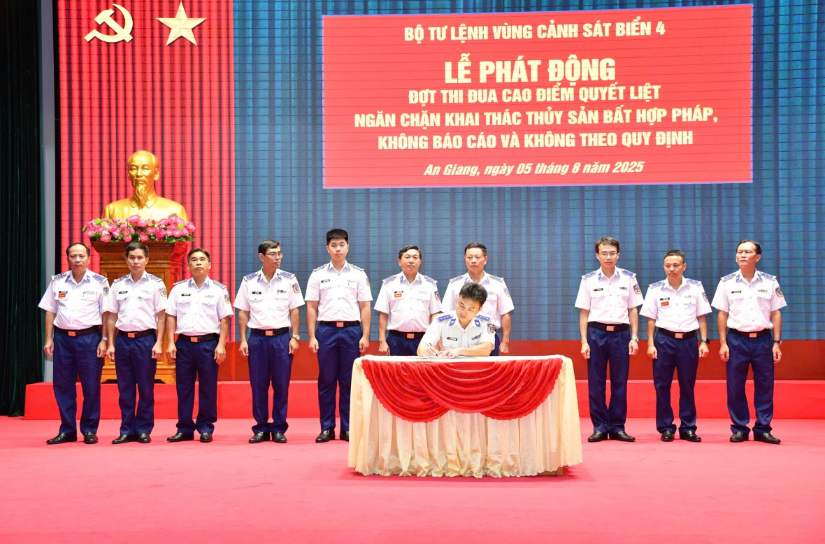 6 giải pháp nâng cao hiệu quả công tác Đảng, công tác chính trị trong chống khai thác IUU của Vùng Cảnh sát biển 4 6 giải pháp nâng cao hiệu quả công tác Đảng, công tác chính trị trong chống khai thác IUU của Vùng Cảnh sát biển 4