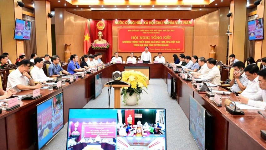 Tuyên Quang hoàn thành chương trình xóa hơn 15.000 căn nhà tạm, nhà dột nát