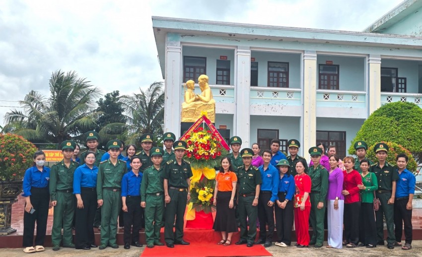 Đồn Biên phòng Rạch Gốc: Sôi nổi hoạt động kỷ niệm 80 năm Cách mạng Tháng Tám và Quốc khánh 2/9