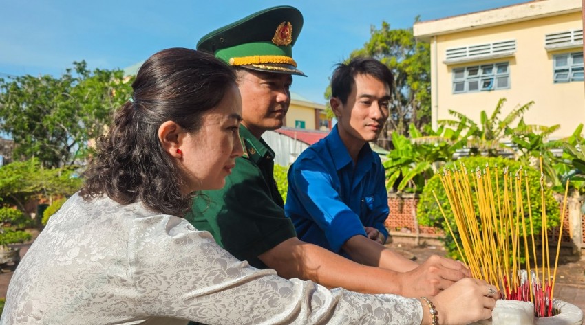 Đồn Biên phòng Rạch Gốc: Sôi nổi hoạt động kỷ niệm 80 năm Cách mạng Tháng Tám và Quốc khánh 2/9