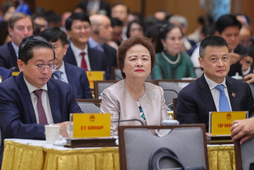 Thủ tướng: Cộng đồng doanh nghiệp luôn theo Đảng đồng hành cùng dân tộc