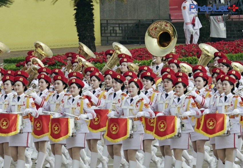 Biển người dâng trào cảm xúc tự hào trước sự kiện lịch sử trong ngày Quốc Khánh