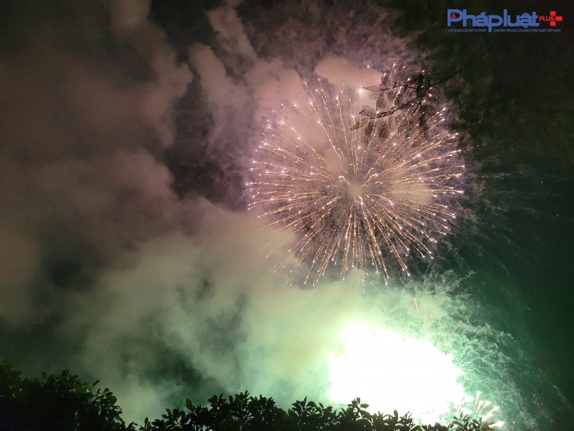 Mãn nhãn với màn pháo hoa rực rỡ chào mừng lễ Quốc Khánh 2/9 Mãn nhãn với màn pháo hoa rực rỡ chào mừng lễ Quốc Khánh 2/9