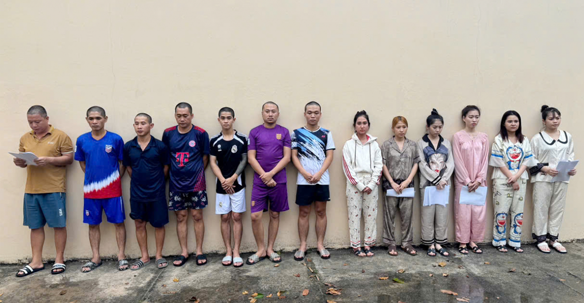 Khởi tố 13 đối tượng “Tổ chức sử dụng trái phép ma tuý” tại quán Karaoke X-Men