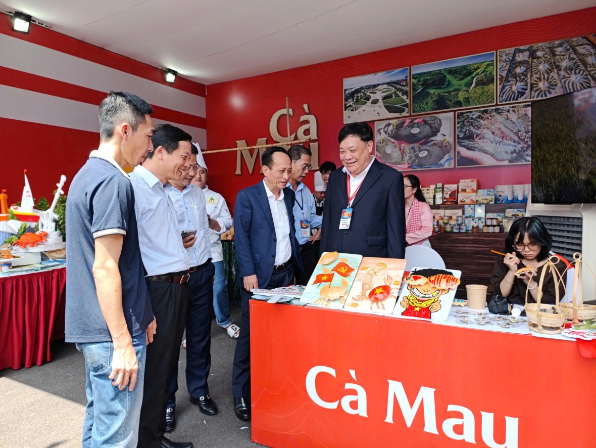 Quảng bá hình ảnh của Cà Mau tại Triển lãm 80 năm Quốc khánh Quảng bá hình ảnh của Cà Mau tại Triển lãm 80 năm Quốc khánh