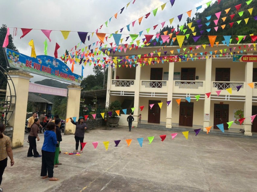 Thầy và trò nhiều trường vùng cao Tuyên Quang sẵn sàng cho ngày khai giảng