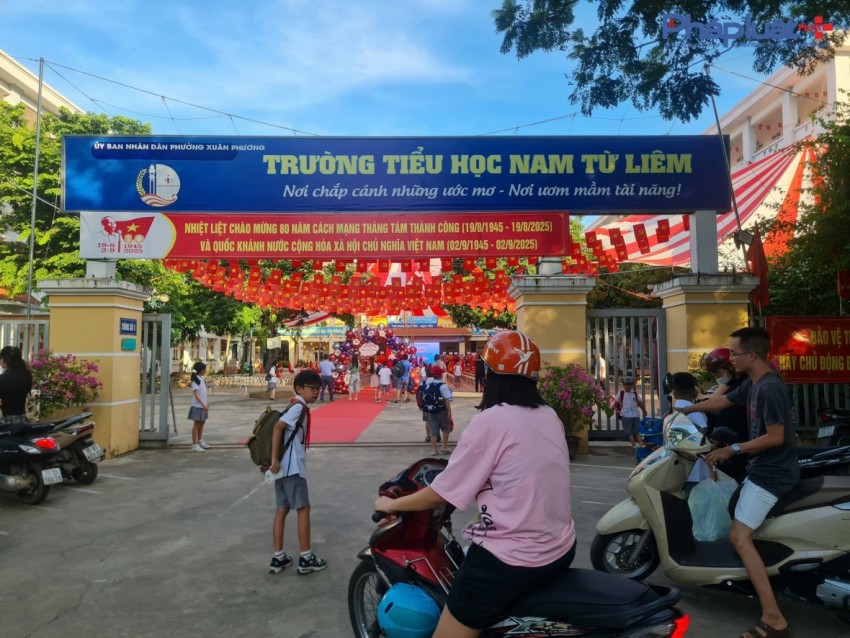 Gần 30 triệu học sinh, sinh viên và 1,7 triệu thầy, cô trên cả nước tưng bừng Khai giảng năm học mới