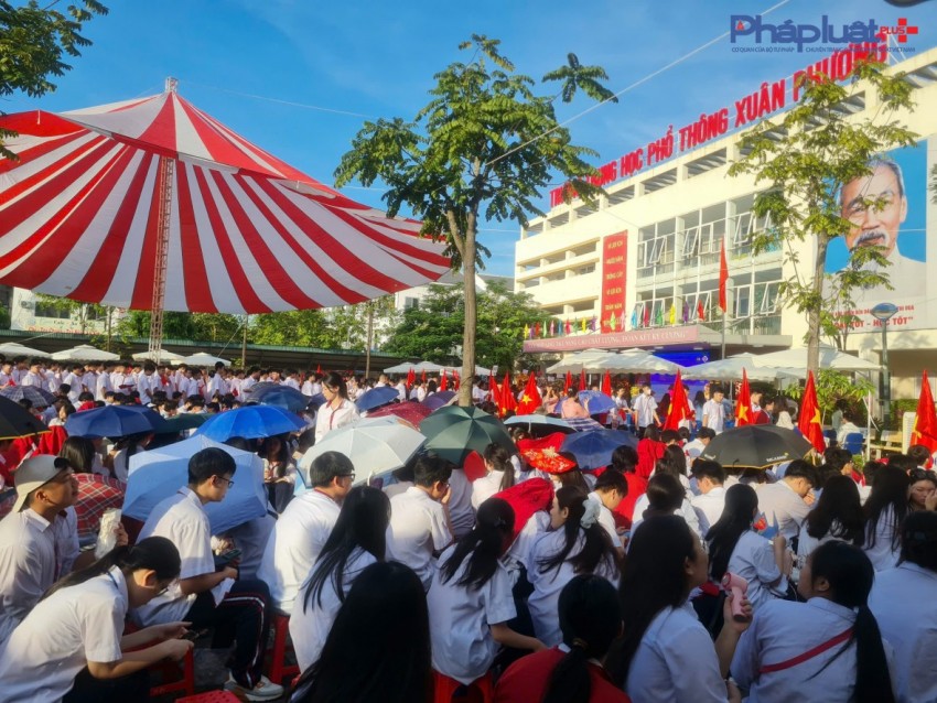 Gần 30 triệu học sinh, sinh viên và 1,7 triệu thầy, cô trên cả nước tưng bừng Khai giảng năm học mới