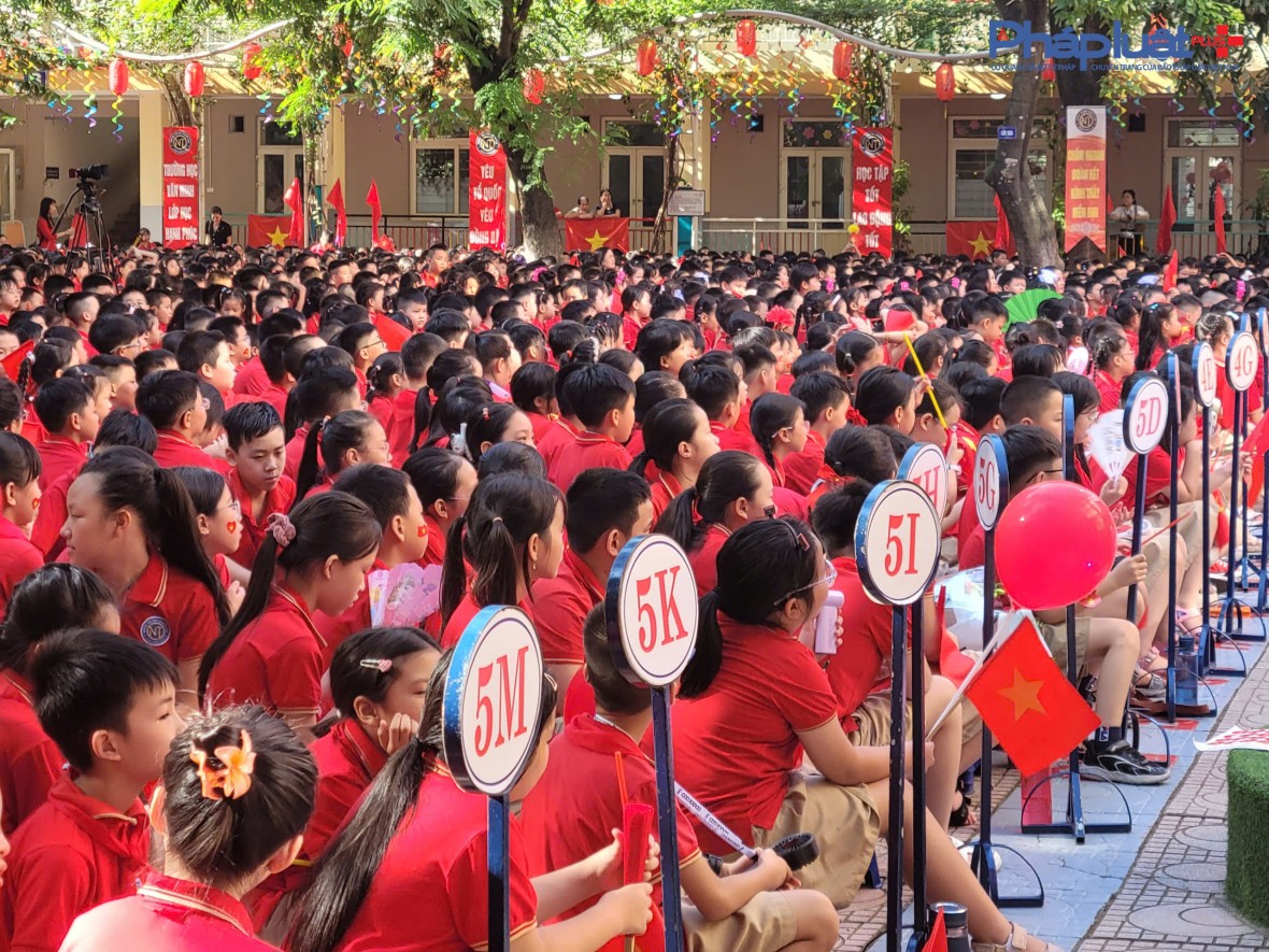 Sẵn sàng cho năm học mới 2025-2026: Lễ khai giảng lịch sử và đầy cảm xúc