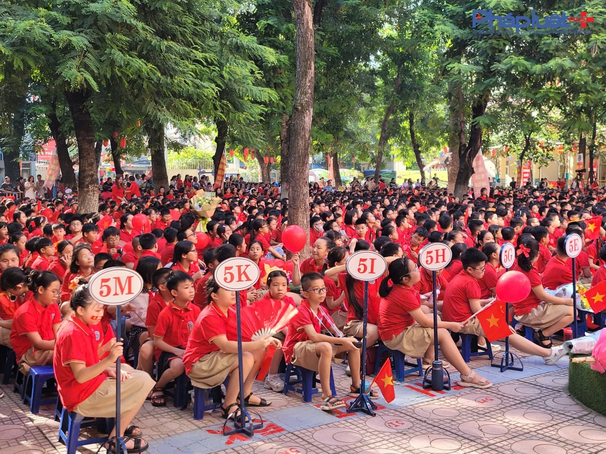 Sẵn sàng cho năm học mới 2025-2026: Lễ khai giảng lịch sử và đầy cảm xúc