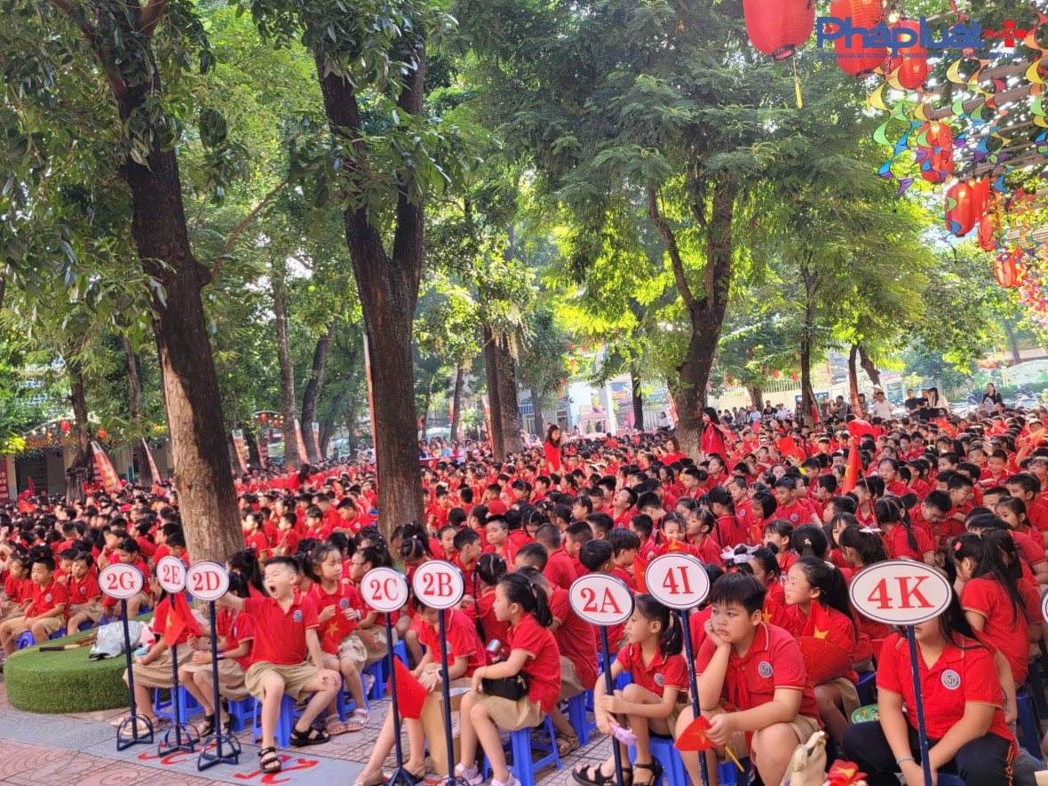 Sẵn sàng cho năm học mới 2025-2026: Lễ khai giảng lịch sử và đầy cảm xúc