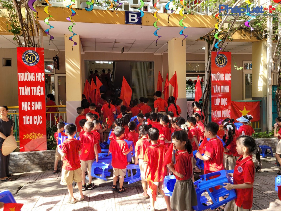 Sẵn sàng cho năm học mới 2025-2026: Lễ khai giảng lịch sử và đầy cảm xúc