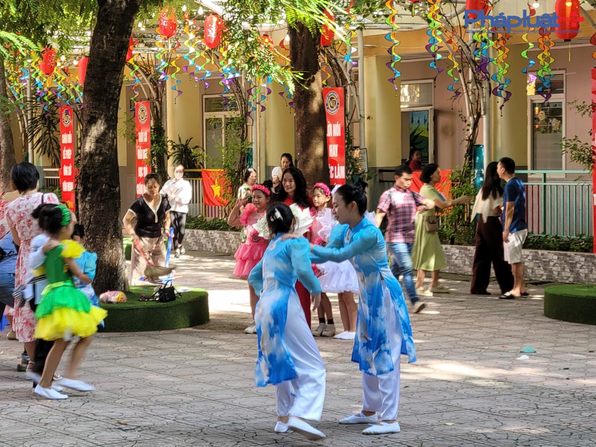 Sẵn sàng cho năm học mới 2025-2026: Lễ khai giảng lịch sử và đầy cảm xúc