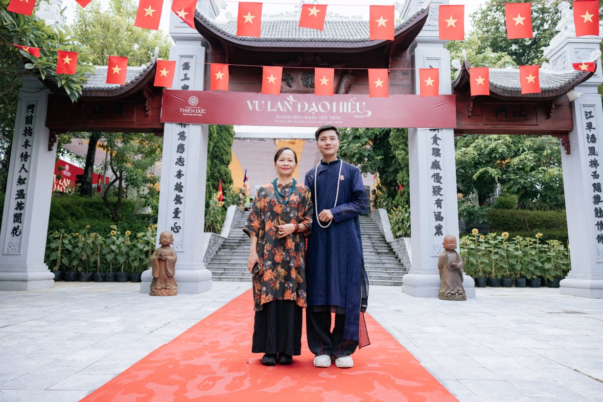 Đại lễ Vu Lan tại Công viên tưởng niệm Thiên Đức: Vu Lan hửng nắng soi lòng hiếu!