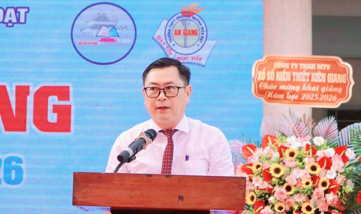 Trường THPT chuyên Huỳnh Mẫn Đạt (An Giang) khai giảng năm học 2025 - 2026 với quyết tâm đổi mới, bứt phá