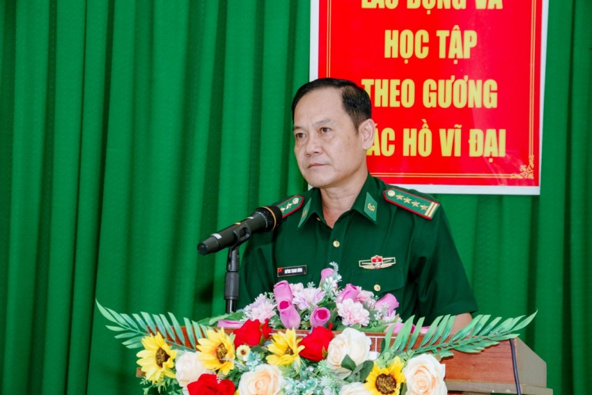 BĐBP TP Cần Thơ trao 200 suất học bổng “Nâng bước em tới trường” BĐBP TP Cần Thơ trao 200 suất học bổng “Nâng bước em tới trường”