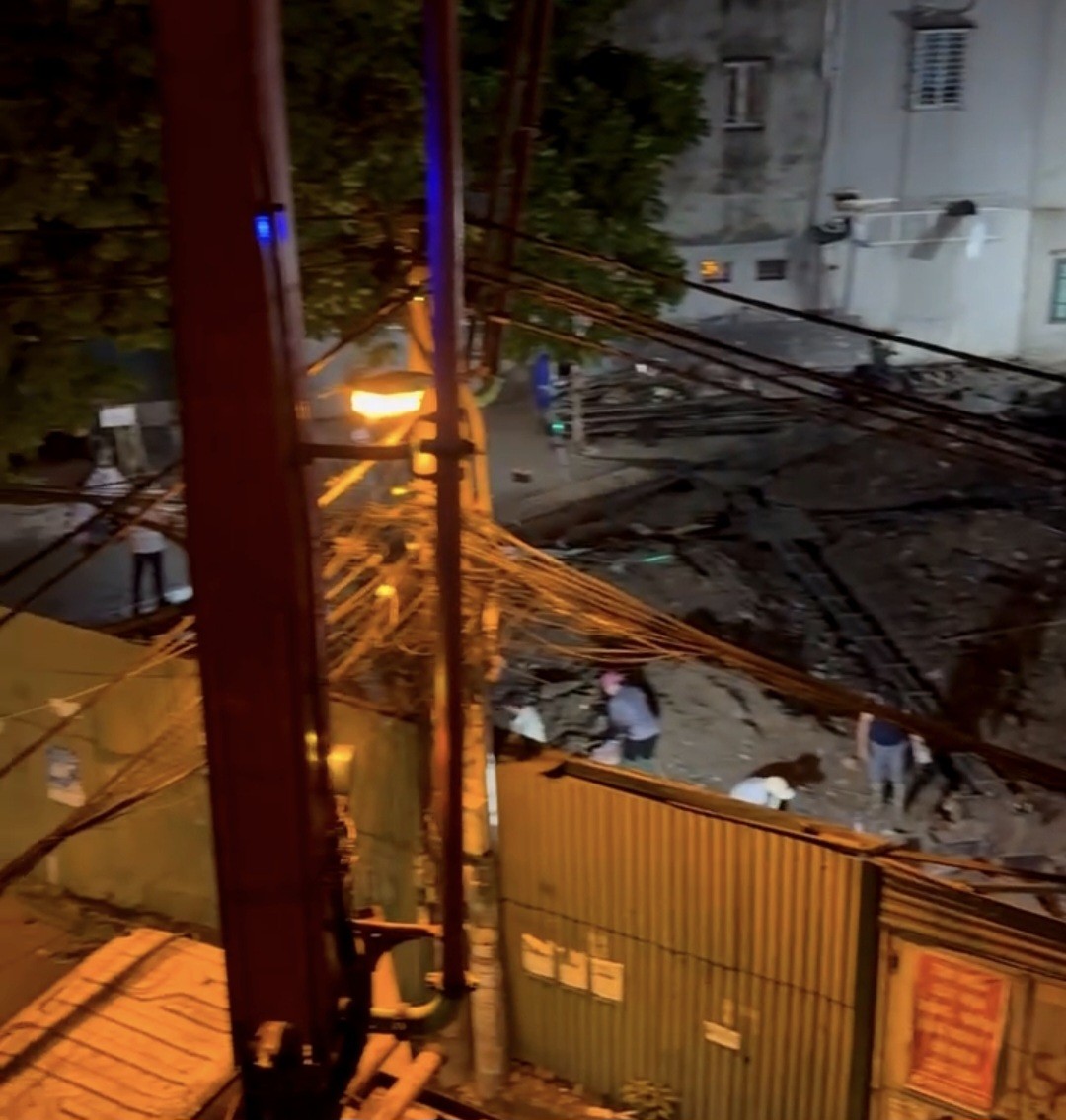 Một công trình xây dựng trên địa bàn phường Nghĩa Đô bị phản ánh xây dựng trái phép