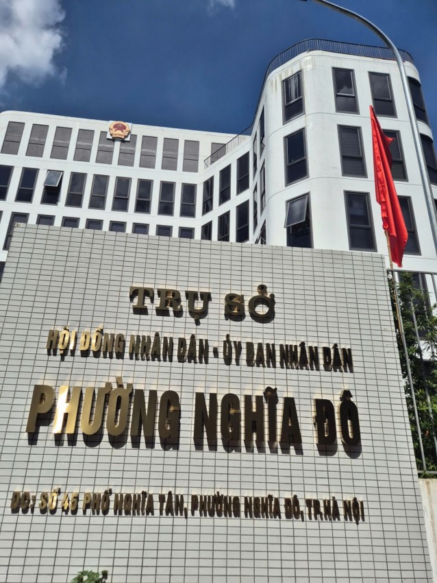 Trụ sở UBND phường Nghĩa Đô.