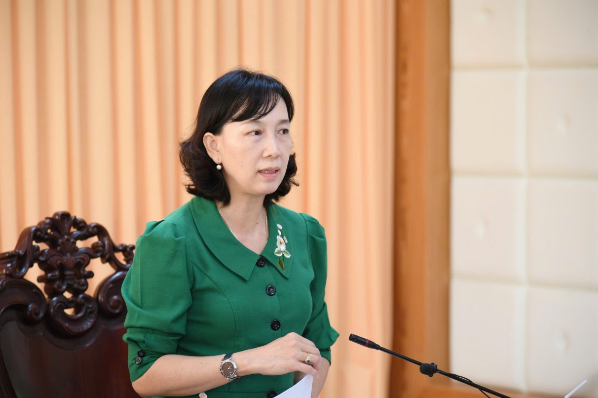 Phó Chủ tịch UBND tỉnh An Giang Nguyễn Thị Minh Thúy kiểm tra công trình trọng điểm do Bộ Chỉ huy Quân sự tỉnh làm chủ đầu tư