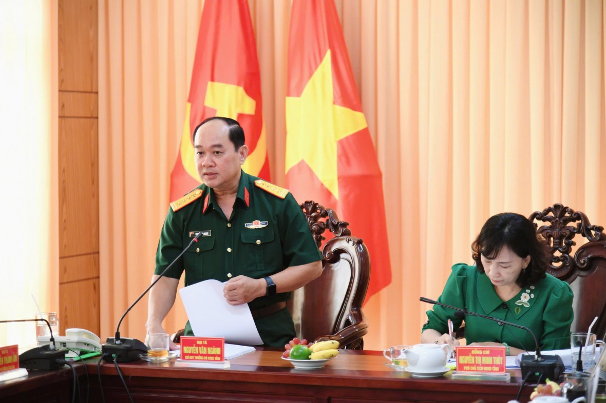 Phó Chủ tịch UBND tỉnh An Giang Nguyễn Thị Minh Thúy kiểm tra công trình trọng điểm do Bộ Chỉ huy Quân sự tỉnh làm chủ đầu tư