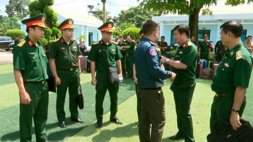 Tiếp nhận 285 học viên Quân đội Hoàng gia Campuchia sang học tập, đào tạo tại Việt Nam Tiếp nhận 285 học viên Quân đội Hoàng gia Campuchia sang học tập, đào tạo tại Việt Nam
