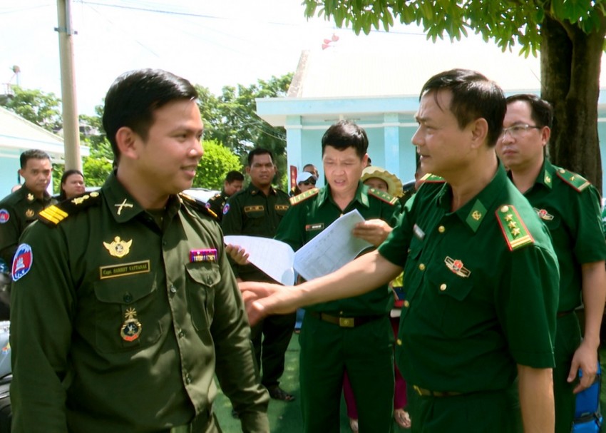 Tiếp nhận 285 học viên Quân đội Hoàng gia Campuchia sang học tập, đào tạo tại Việt Nam Tiếp nhận 285 học viên Quân đội Hoàng gia Campuchia sang học tập, đào tạo tại Việt Nam