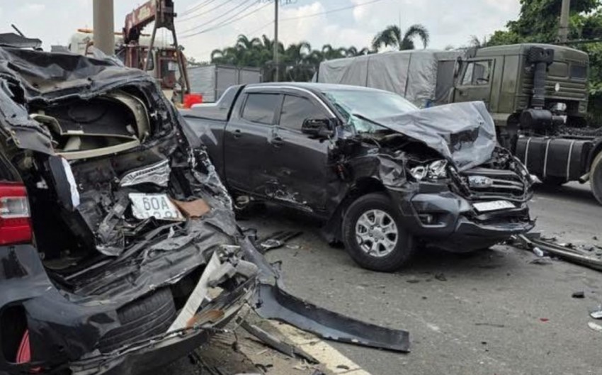 Tai nạn liên hoàn giữa 8 xe ô tô trên QL51 khiến ùn tắc kéo dài 5km