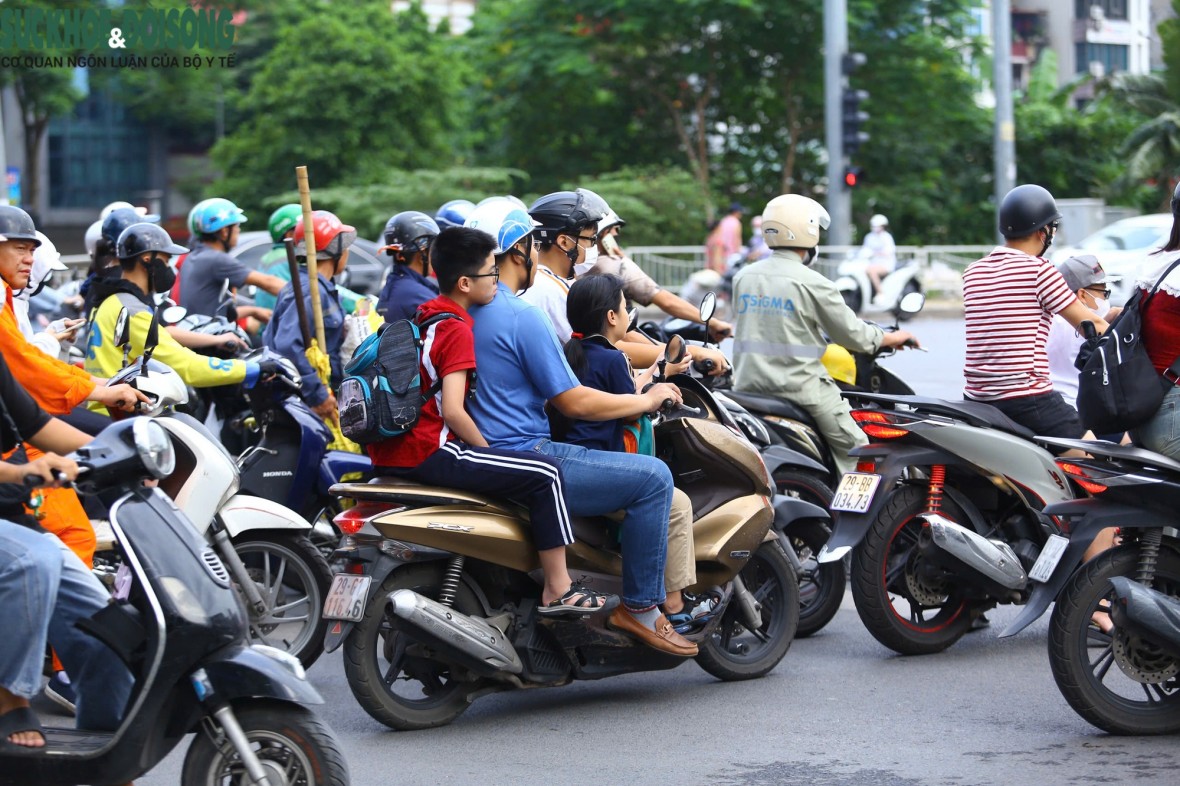 Công an TP Hà Nội mở đợt cao điểm xử lý vi phạm giao thông khu vực trường học. (Ảnh minh họa)