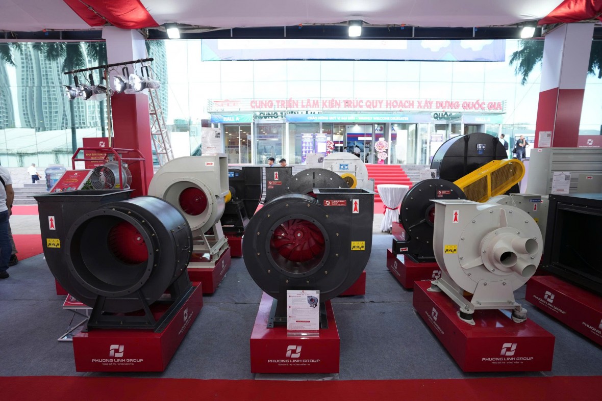 Phương Linh Group: Khẳng định dấu ấn nhà tài trợ Bạch Kim tại triển lãm VIET INDUSTRY 2025