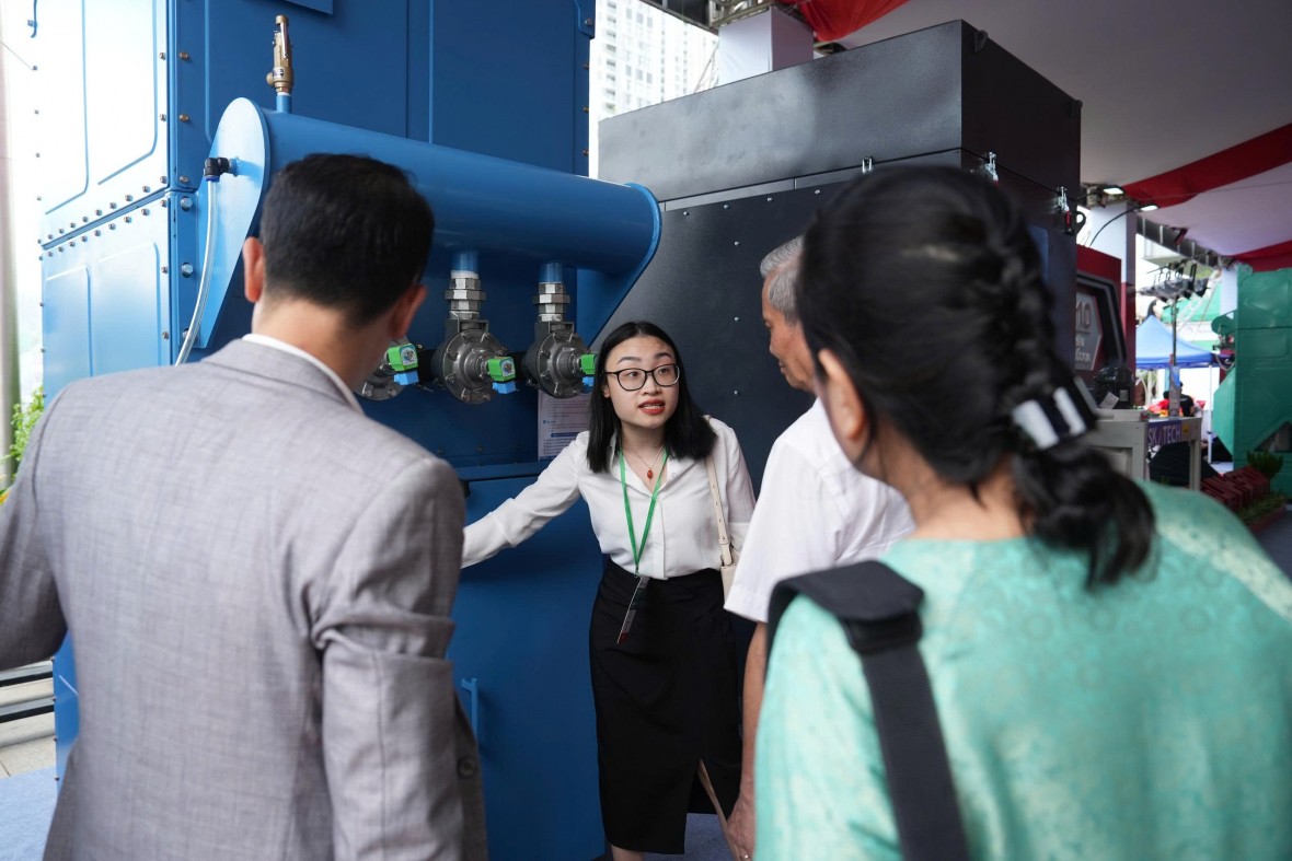 Phương Linh Group: Khẳng định dấu ấn nhà tài trợ Bạch Kim tại triển lãm VIET INDUSTRY 2025