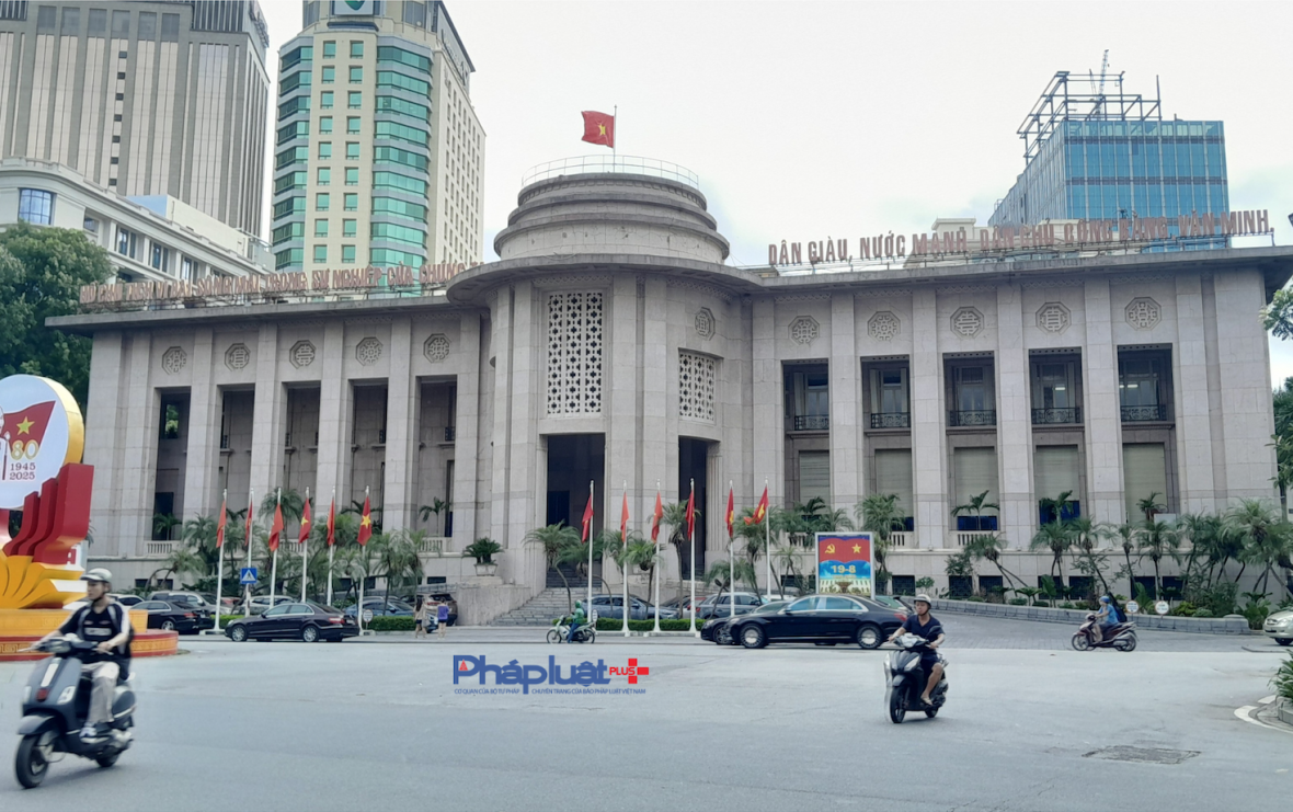 Ngân hàng Nhà nước yêu cầu tăng cường thanh tra hoạt động mua, bán ngoại tệ