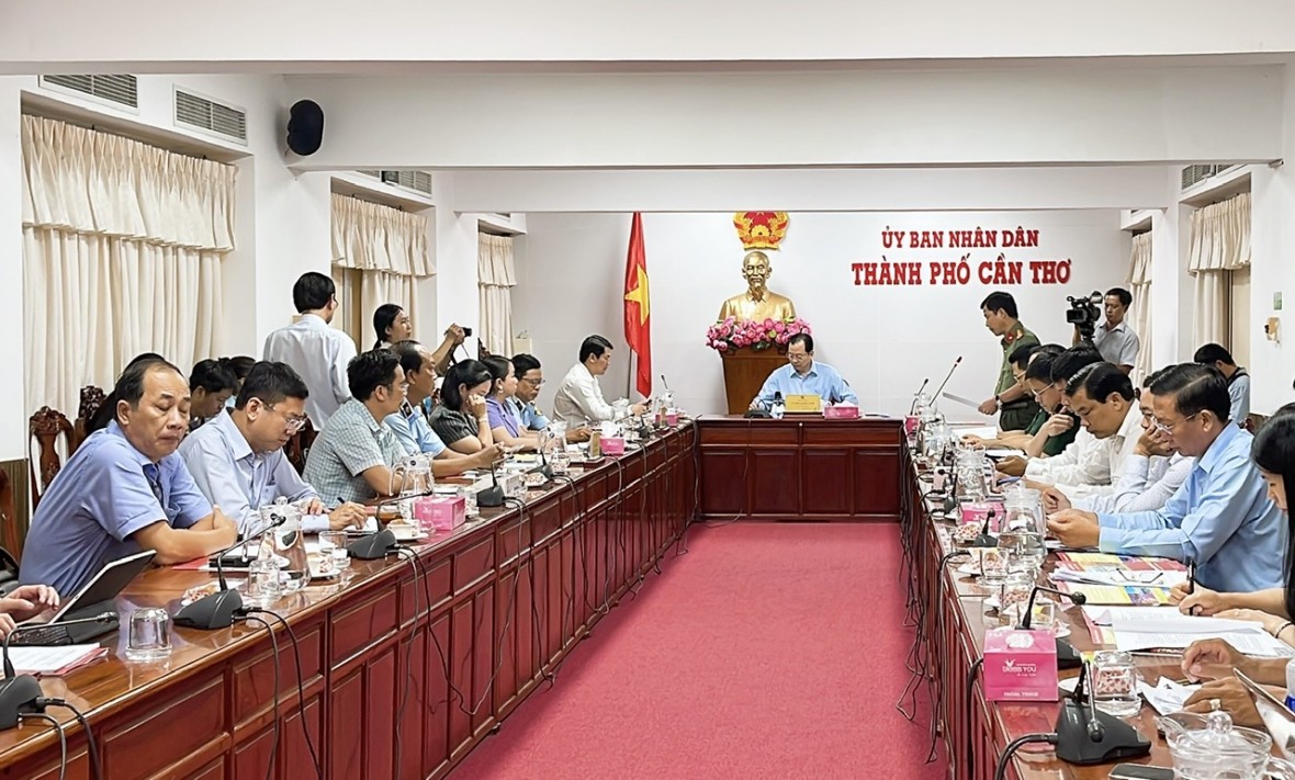 Phát hiện 622 vụ vi phạm buôn lậu, gian lận thương mại và hàng giả tại Cần Thơ Phát hiện 622 vụ vi phạm buôn lậu, gian lận thương mại và hàng giả tại Cần Thơ