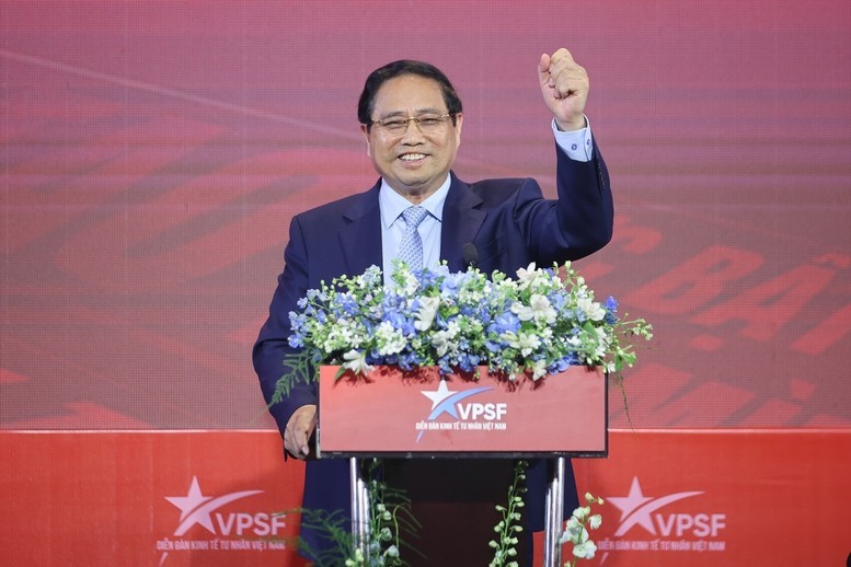 Thủ tướng: Các doanh nhân phải có tầm nhìn xa, trông rộng, nghĩ sâu, làm lớn Thủ tướng: Các doanh nhân phải có tầm nhìn xa, trông rộng, nghĩ sâu, làm lớn