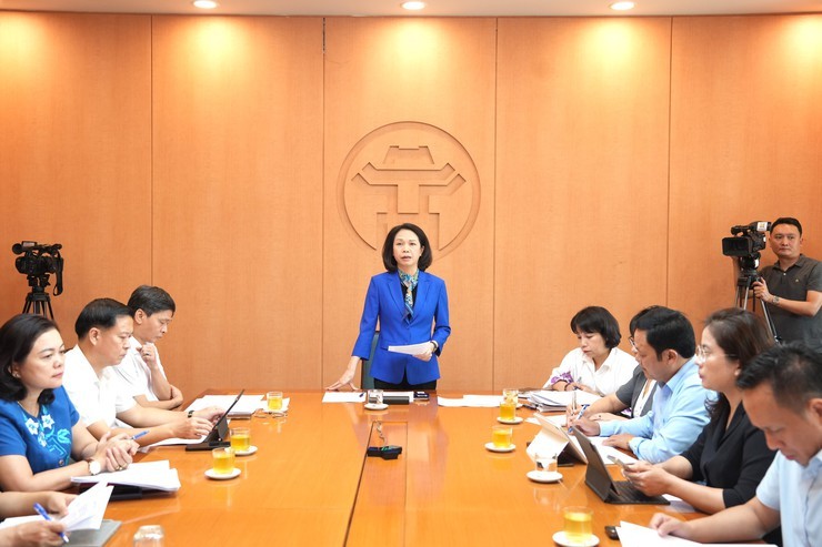 Phó Chủ tịch UBND Thành phố Vũ Thu Hà chủ trì cuộc họp. (Ảnh: hanoi.gov.vn)