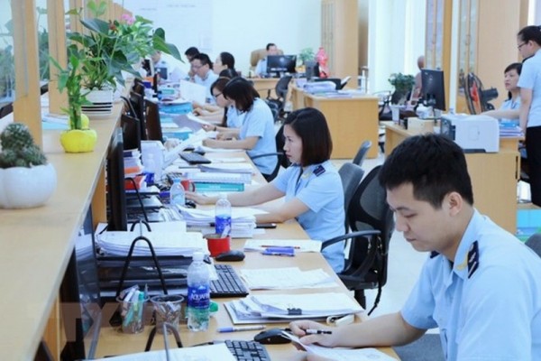 Hà Nội đề xuất chi thu nhập tăng thêm cho cán bộ, công chức, viên chức từ năm 2026