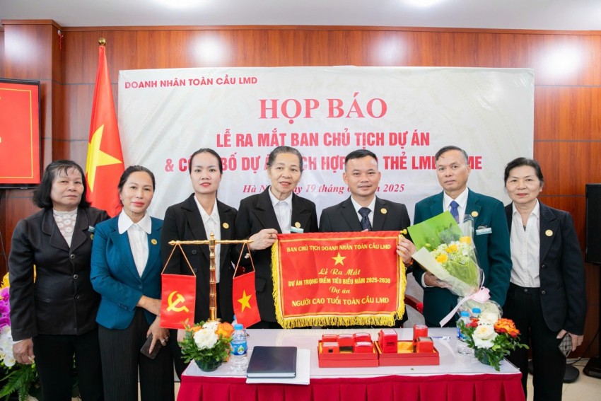 Lễ ký kết 12 dự án của Tổ chức kết nối Doanh nhân Toàn cầu LMD: Tạo sức mạnh tổng hợp để thúc đẩy sản xuất – kinh doanh