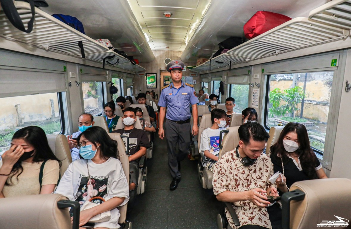 Khai trương tàu HP15/HP16 tuyến Hải Dương - Hải Phòng từ 22/9