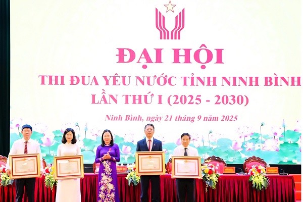 Phó Chủ tịch nước Võ Thị Ánh Xuân dự Đại hội Thi đua yêu nước tỉnh Ninh Bình