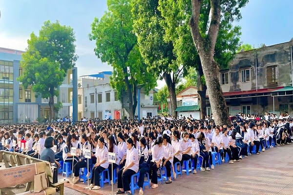 Hưng Yên tăng cường tuyên truyền pháp luật về an toàn giao thông và phòng, chống ma túy tại học đường