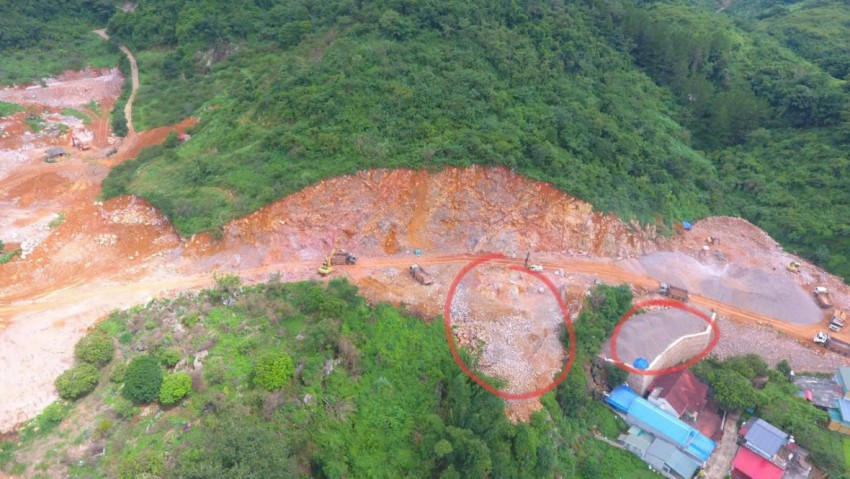 Những vị trí đất đang diễn ra hoạt động san lấp dọc Những vị trí đất đang diễn ra hoạt động san lấp dọc