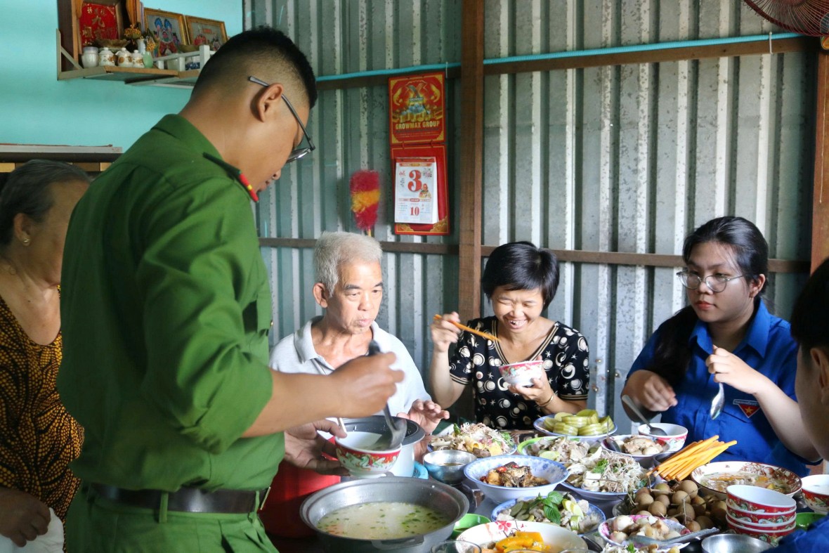 Cà Mau: Mô hình dân vận khéo “Trái tim nhỏ” lan tỏa yêu thương từ không gian mạng