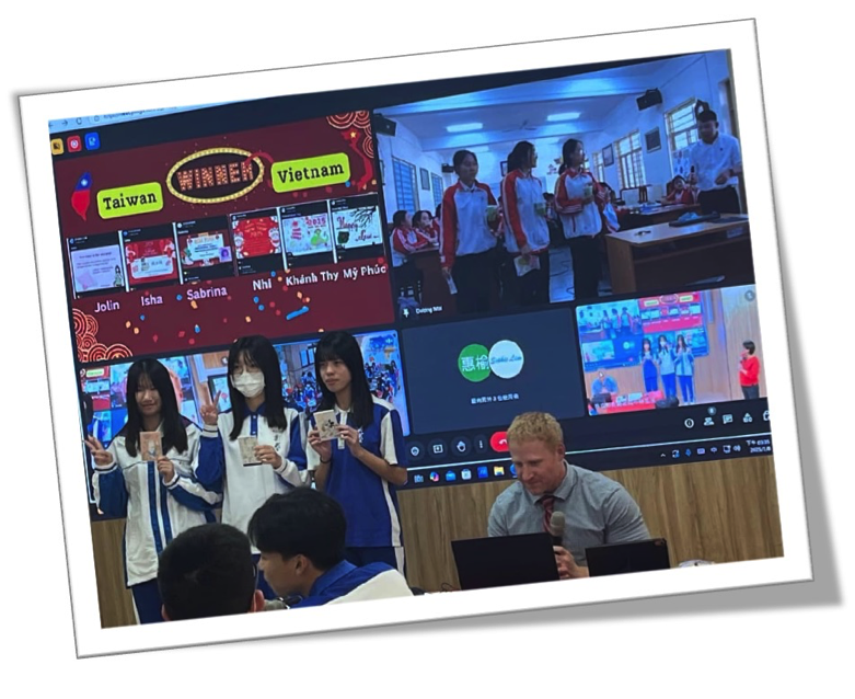 Học sinh Trường Liên Việt tham gia tiết học trực tuyến quốc tế.