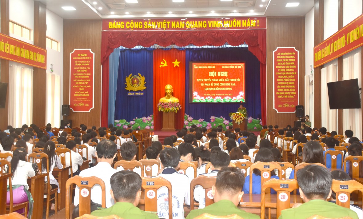 Đẩy mạnh tuyên truyền phòng ngừa, đấu tranh với tội phạm sử dụng công nghệ cao trên địa bàn Cà Mau