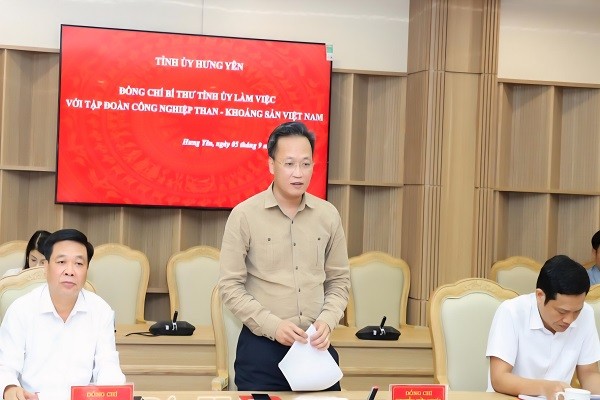 Hưng Yên trở thành điểm sáng thu hút đầu tư của Việt Nam - Bài 2: Quyết tâm trở thành “thỏi nam châm” thu hút đầu tư Hưng Yên trở thành điểm sáng thu hút đầu tư của Việt Nam - Bài 2: Quyết tâm trở thành “thỏi nam châm” thu hút đầu tư