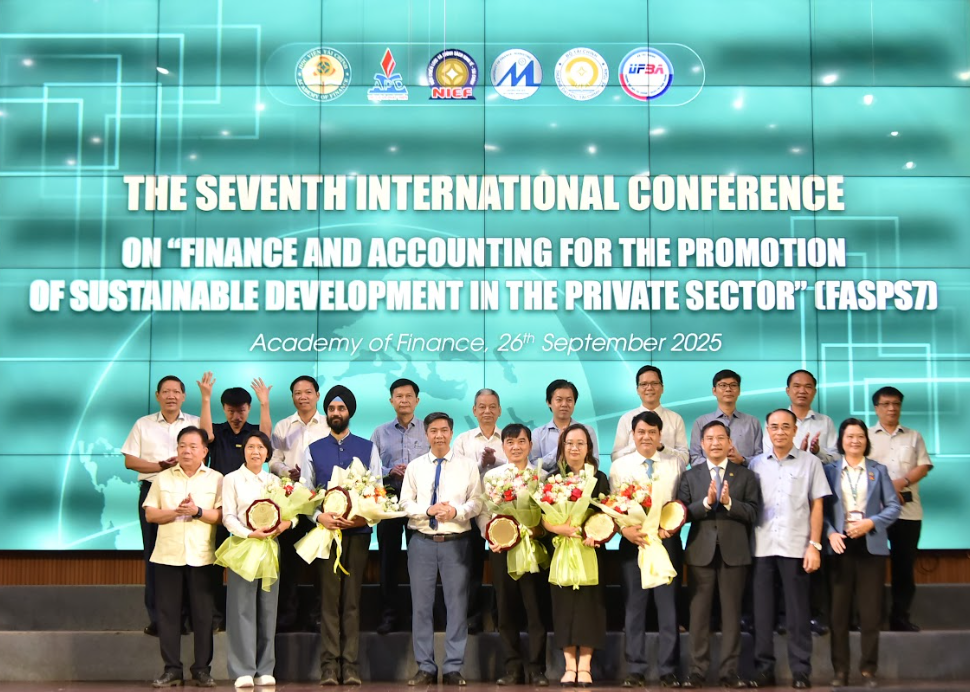 Hội thảo quốc tế FASPS7: Tài chính – Kế toán thúc đẩy kinh tế tư nhân phát triển nhanh và bền vững