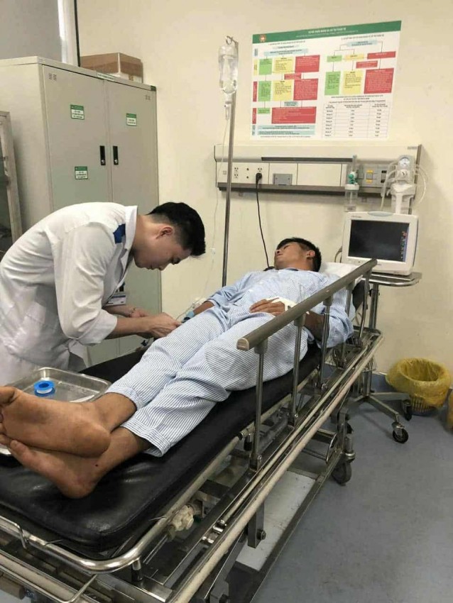 Xuân Mai (Hà Nội): Ba người trong một gia đình bị nhóm người dùng hung khí tấn công, gây thương tích