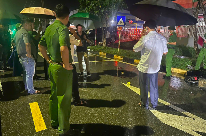 Thiếu tướng Nguyễn Minh Tuấn, Giám đốc Công an tỉnh đã trực tiếp có mặt tại hiện trường